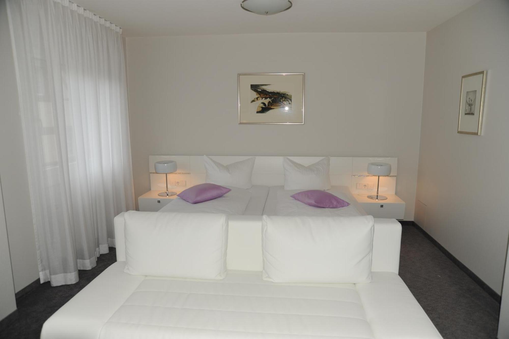 Hotel Adler - Weil Am Rhein Exterior photo